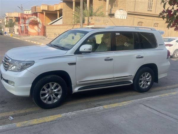 تويوتا لاندكروزر 2010 للبيع في العراق - الأنبار